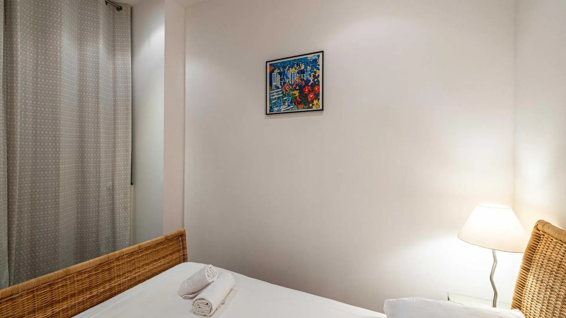Superb 2 Room Apartment In The Heart Of Nice 0*,